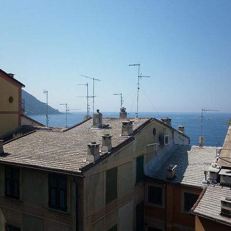 Infinity Mare/Monti Apartment Camogli Luaran gambar