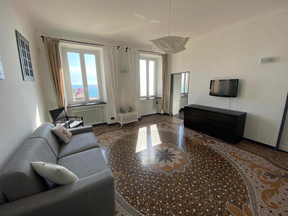 Infinity Mare/Monti Apartment Camogli Luaran gambar